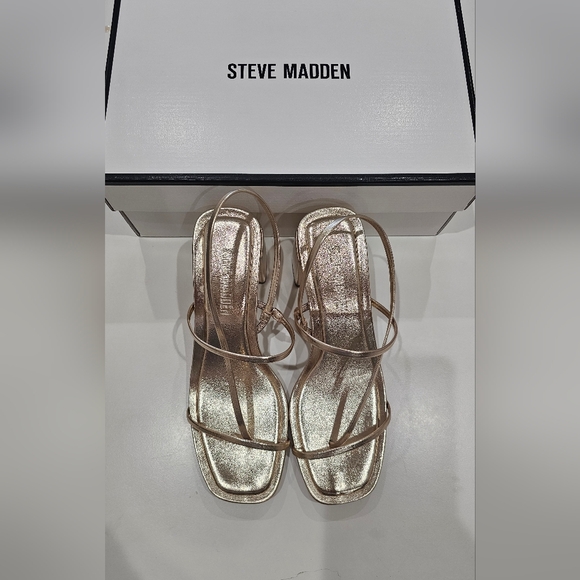 Steve Madden Metallic Gold Strappy Heeled Sandals - Picture 2 of 12